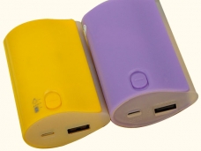 5600mAh Power Bank for IPod/IPhine/Games Player/Mobile Phone/MP3/MP4